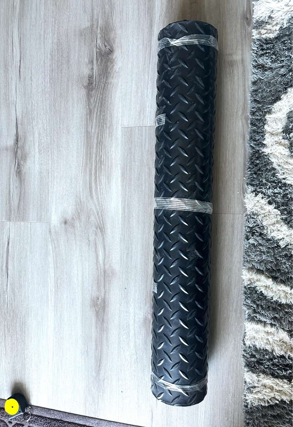 Black Diamond Plate Rubber Mat Roll - photo 3