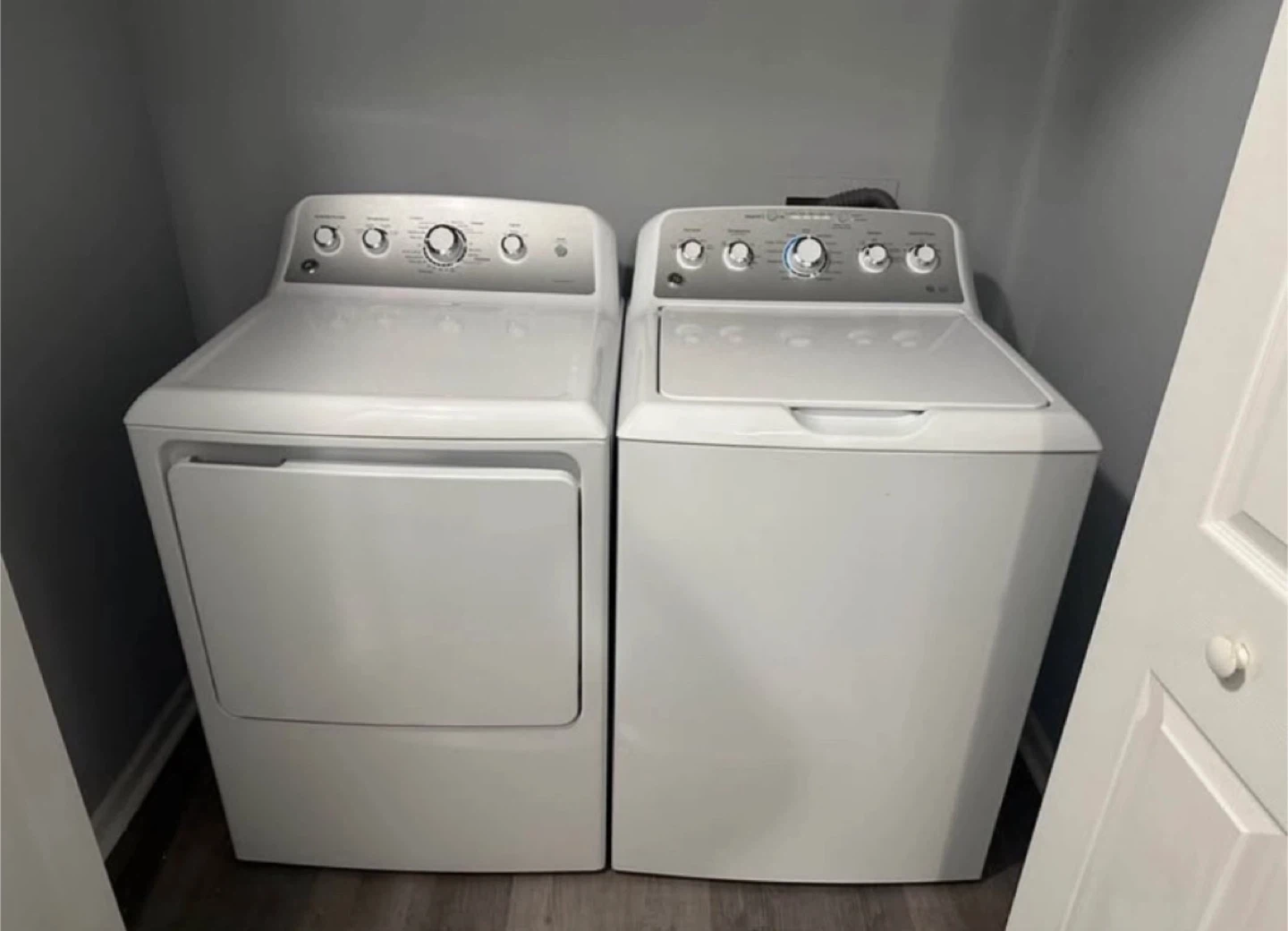 GE Washing Machine and Dryer Set