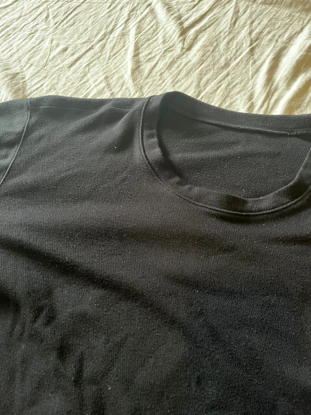 Uniqlo HEATTECH Ultra Warm Black Long Sleeve Shirt XL - photo 2