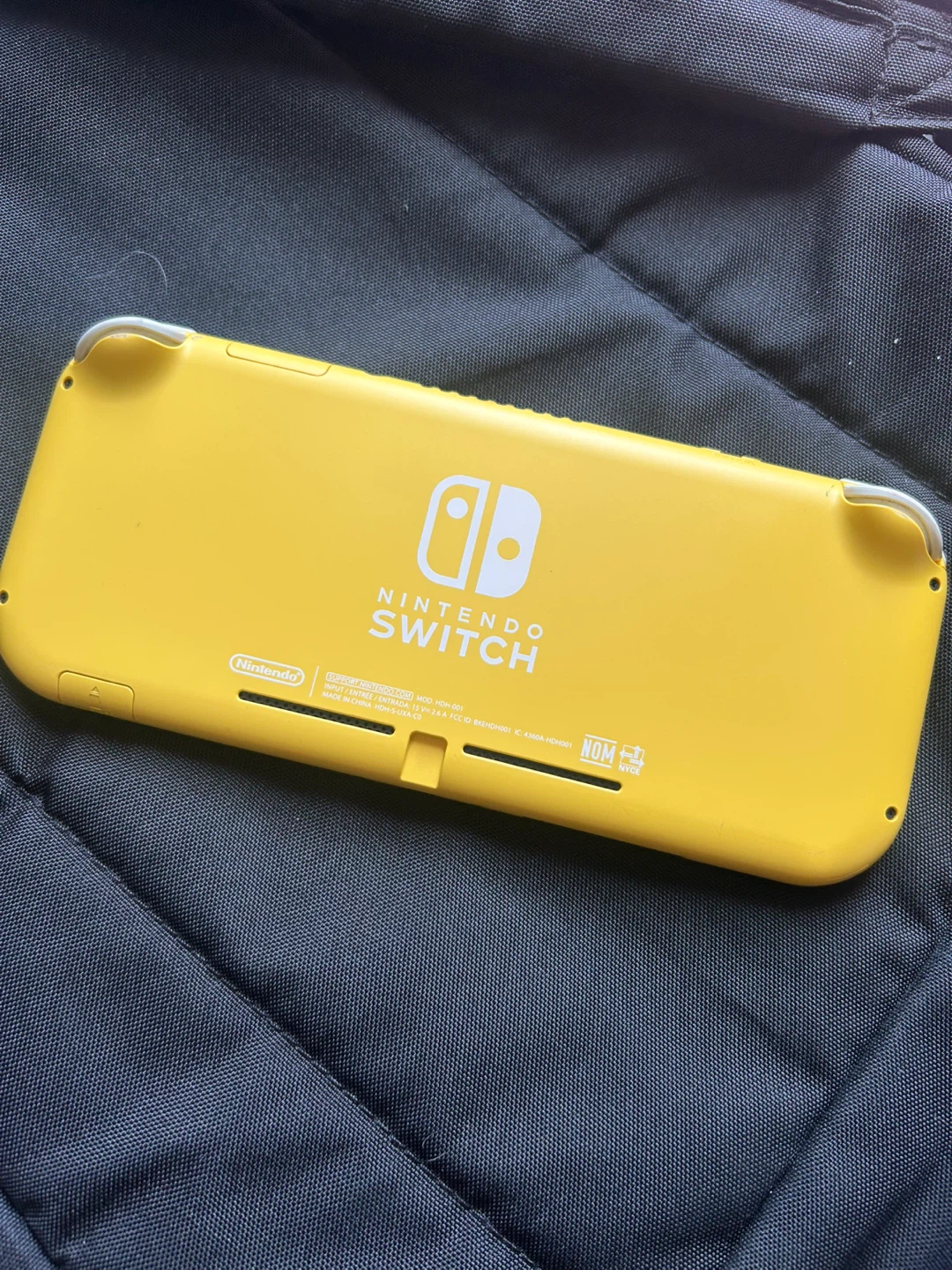 Nintendo Switch Lite Yellow - photo 3