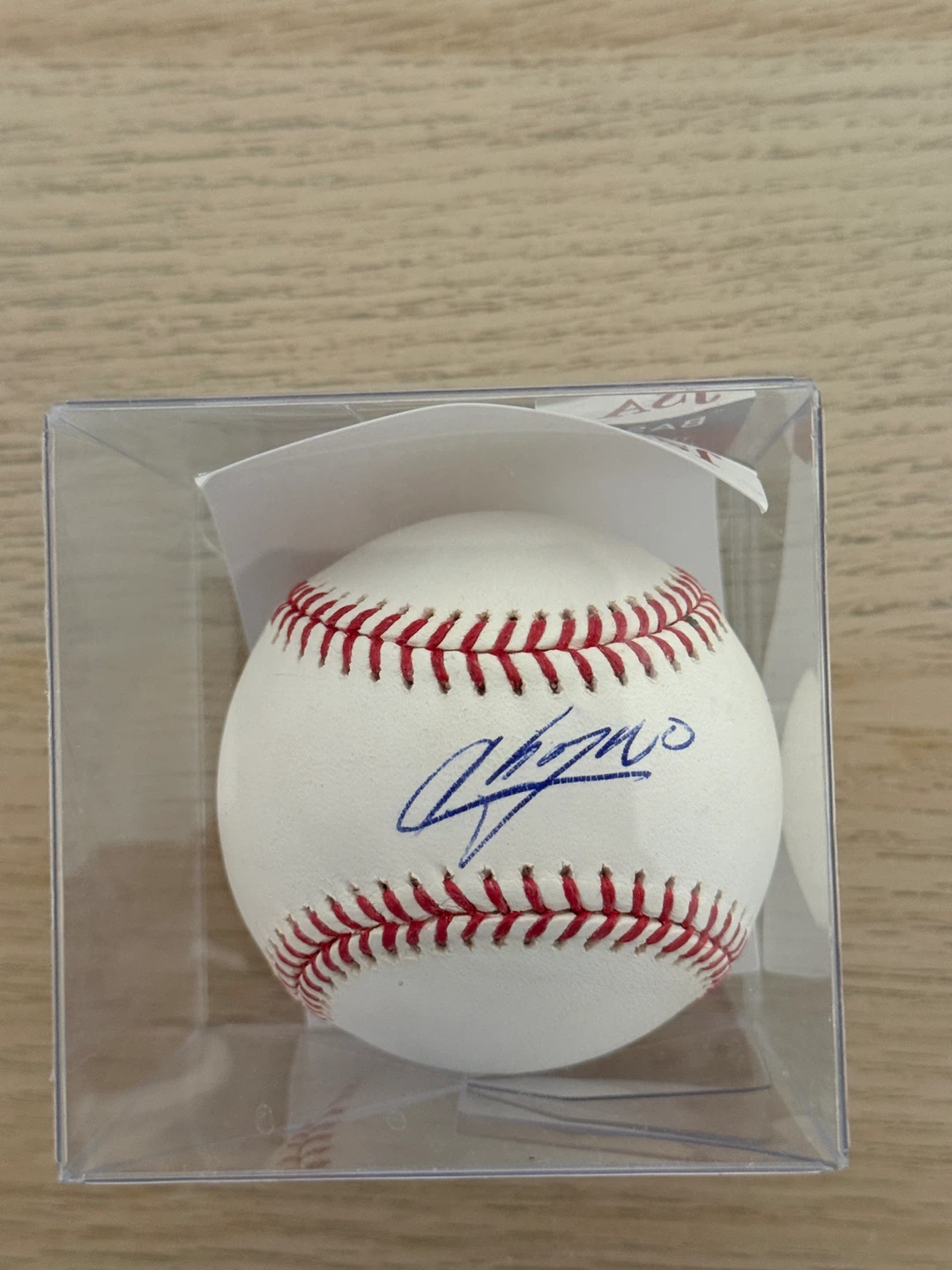 Autographed Baseball Memorabilia - photo 3