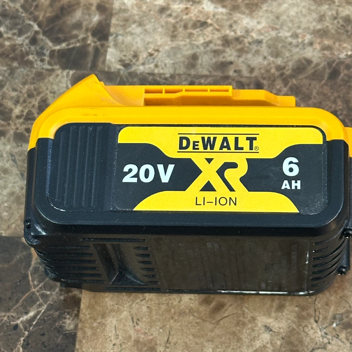 DeWalt 20V XR 6.0 Ah Li-Ion Battery