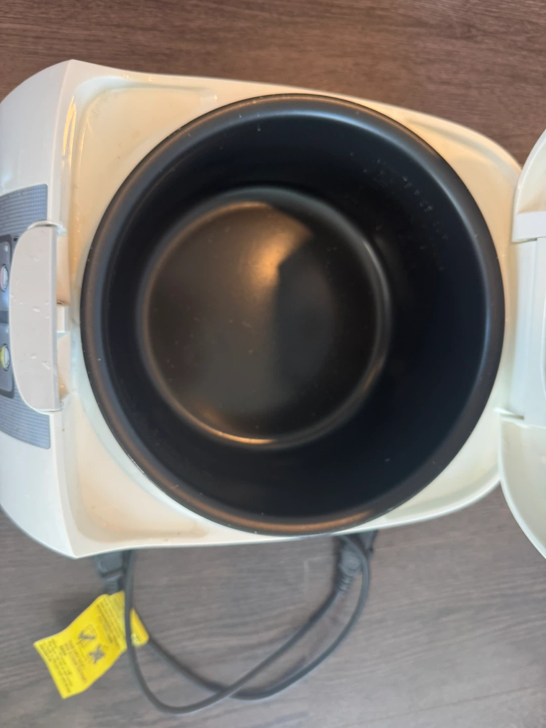 Panasonic Fuzzy Microcomputer Rice Cooker SR-DF101 - photo 2