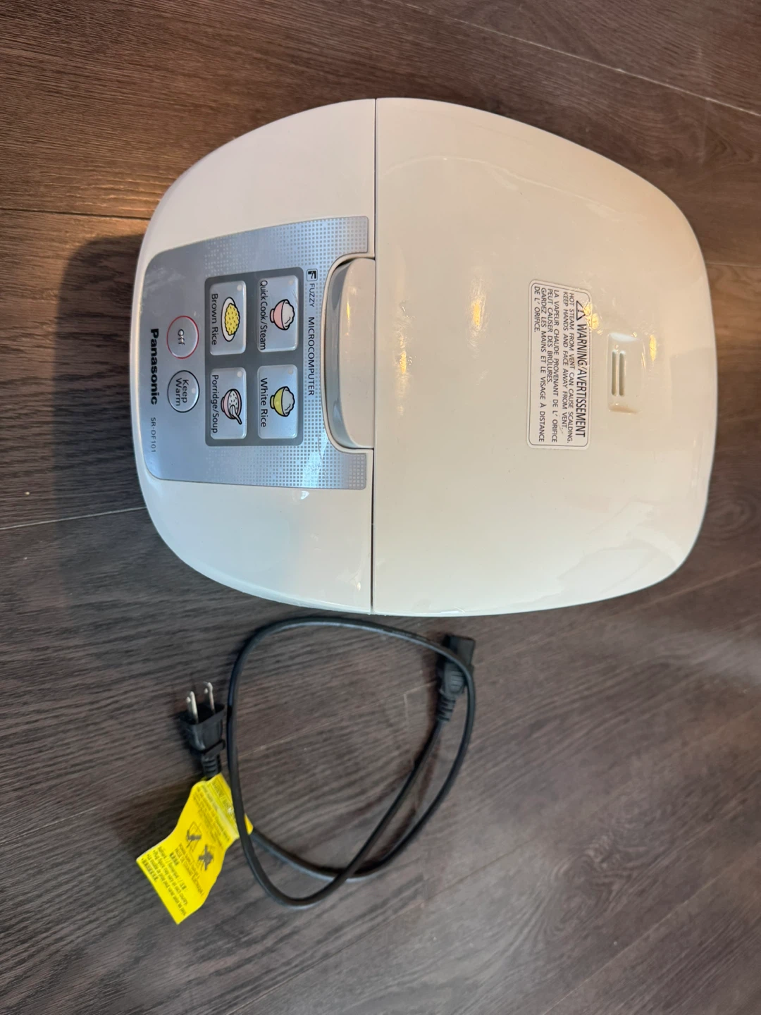 Panasonic Fuzzy Microcomputer Rice Cooker SR-DF101
