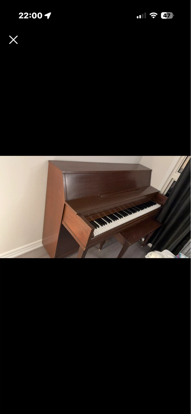 Free Upright piano parts