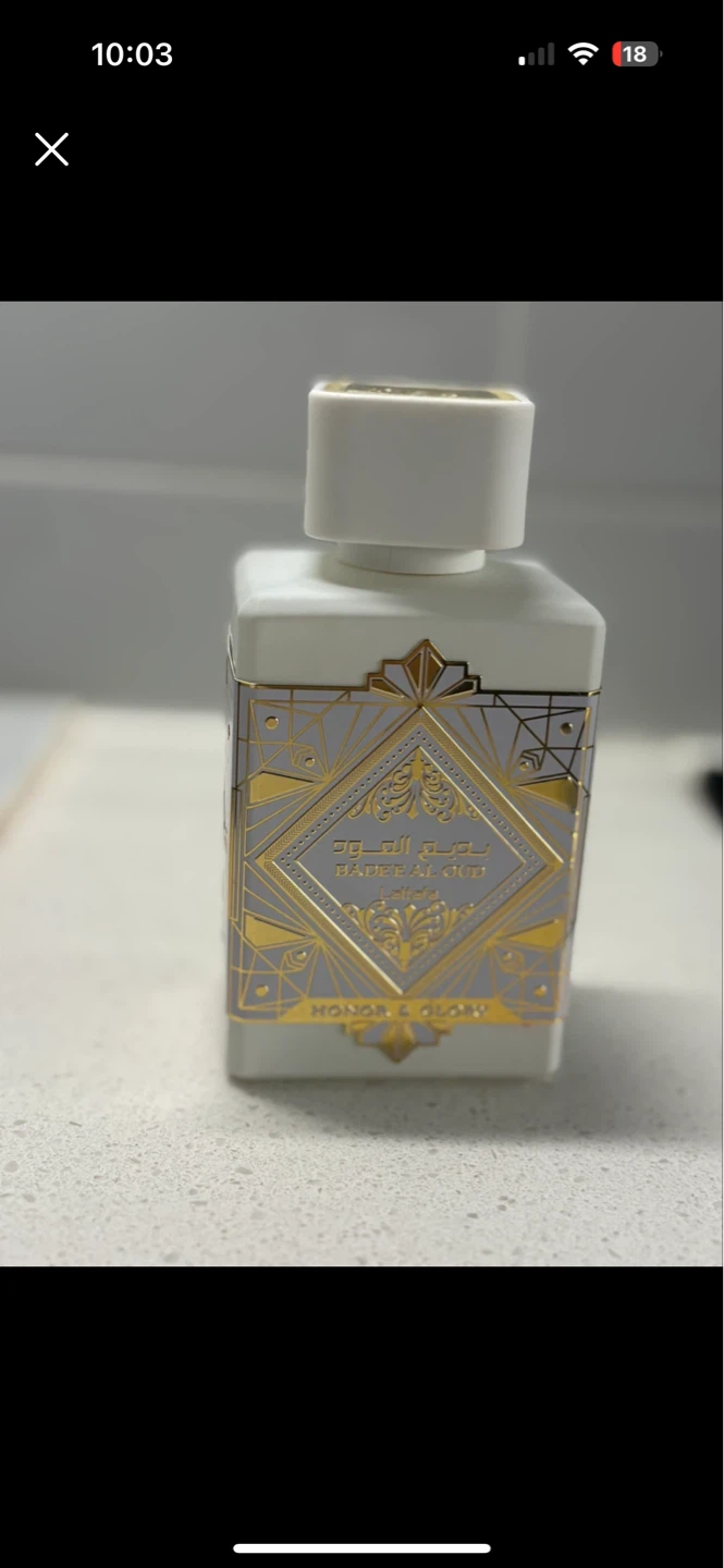 Bade'r Al Oud "Honor & Glory" Perfume