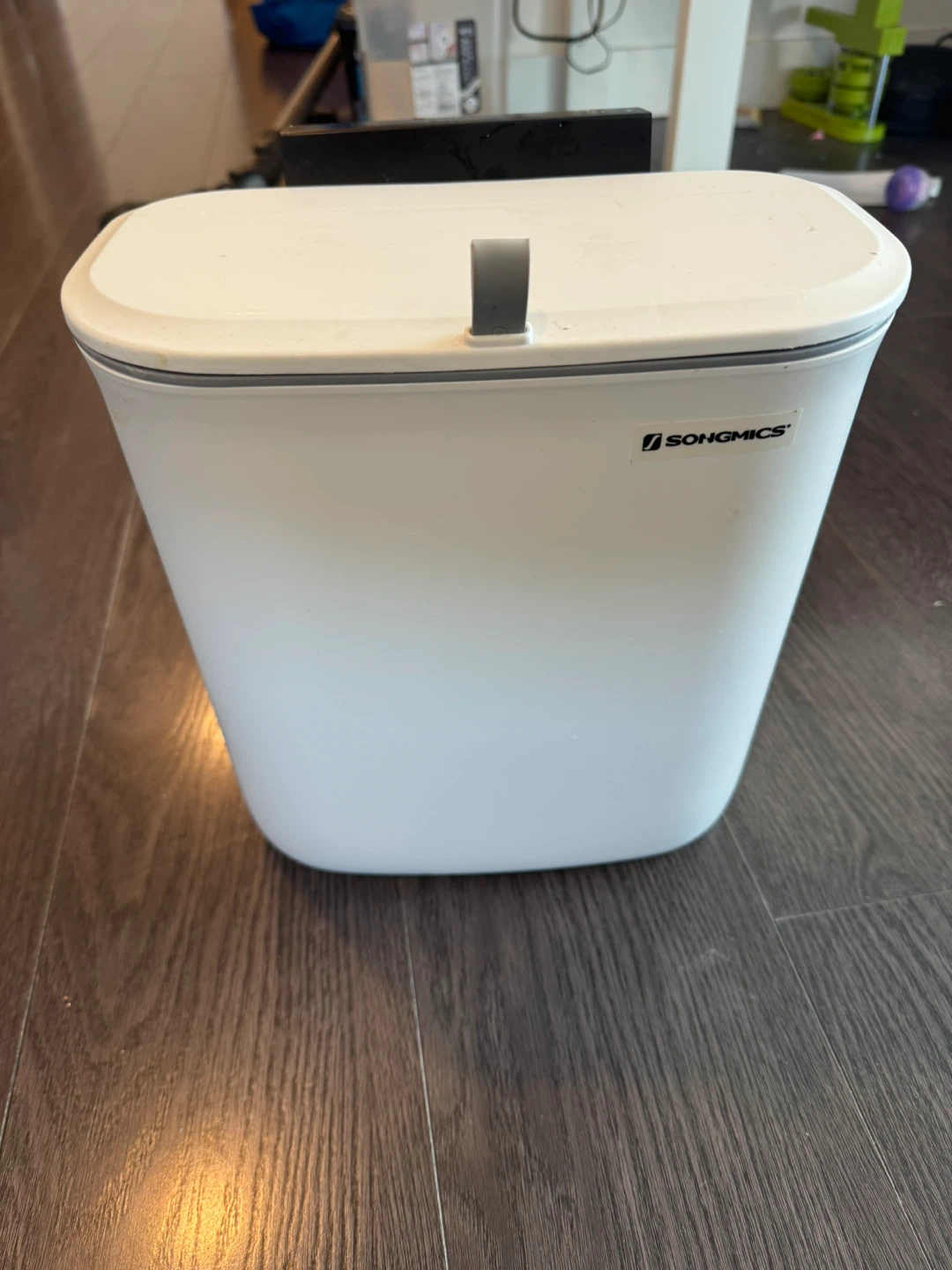 SONGMICS White Waste Bin with Lid - photo 2