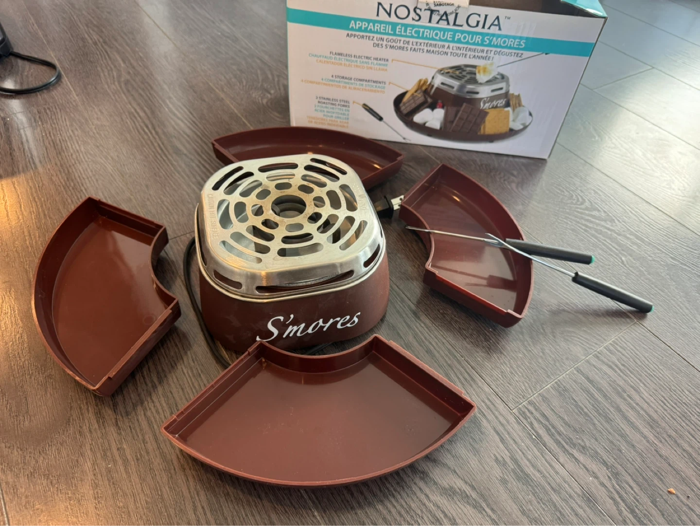 Nostalgia Electric S'mores Maker