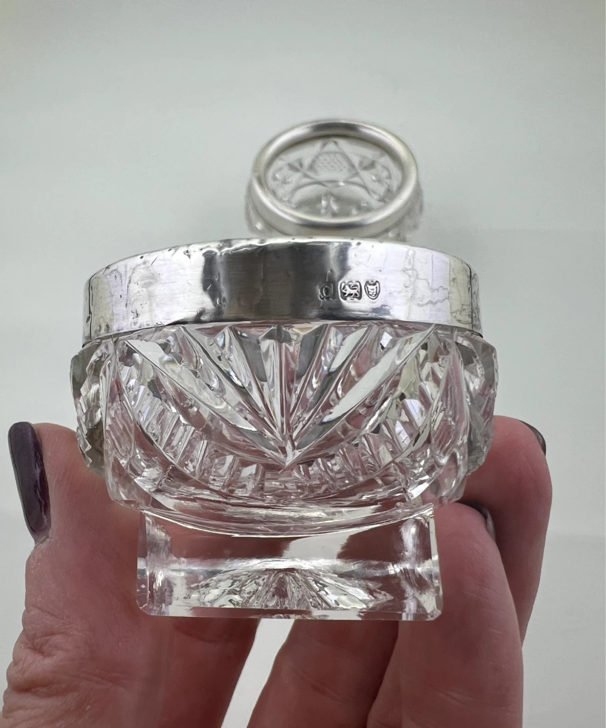 Vintage Sterling Silver and Crystal Salt Cellars - photo 4