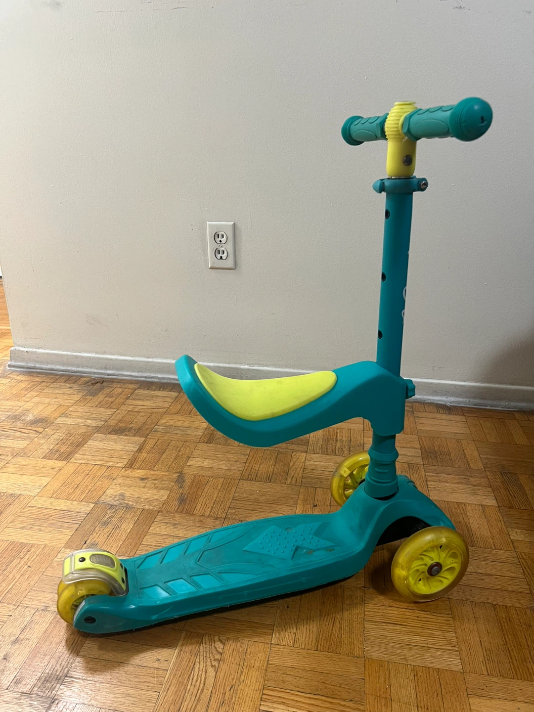 Kids 3-Wheel Scooter
