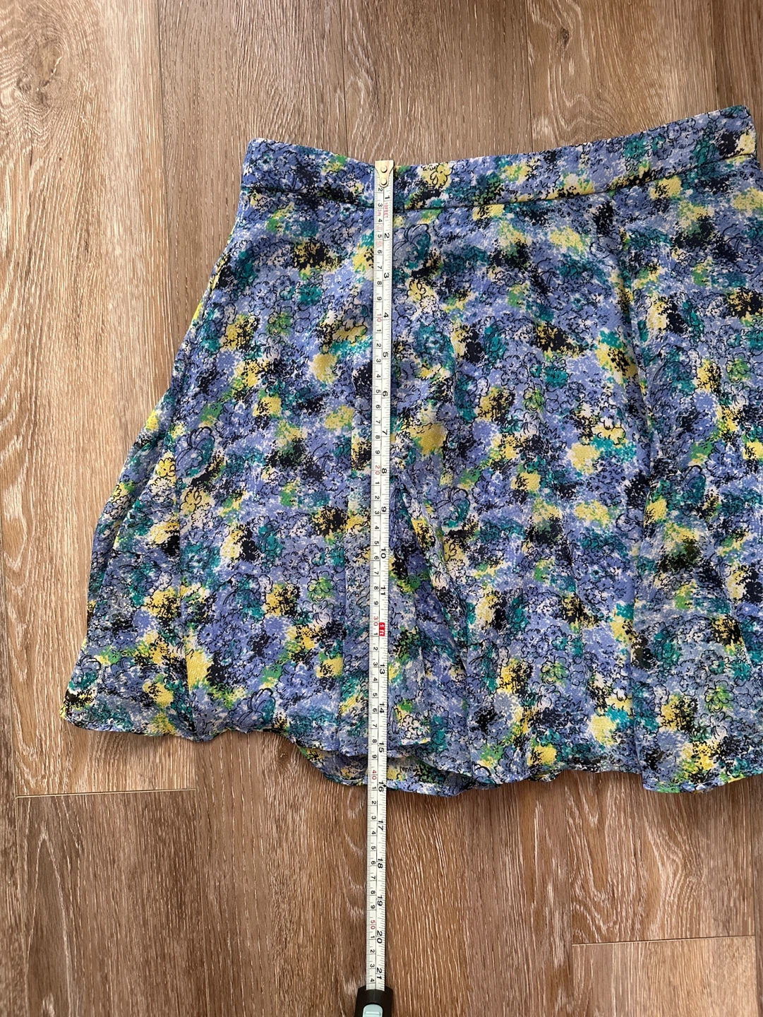 BCBGGeneration Floral Skater Skirt Size 2 - photo 3