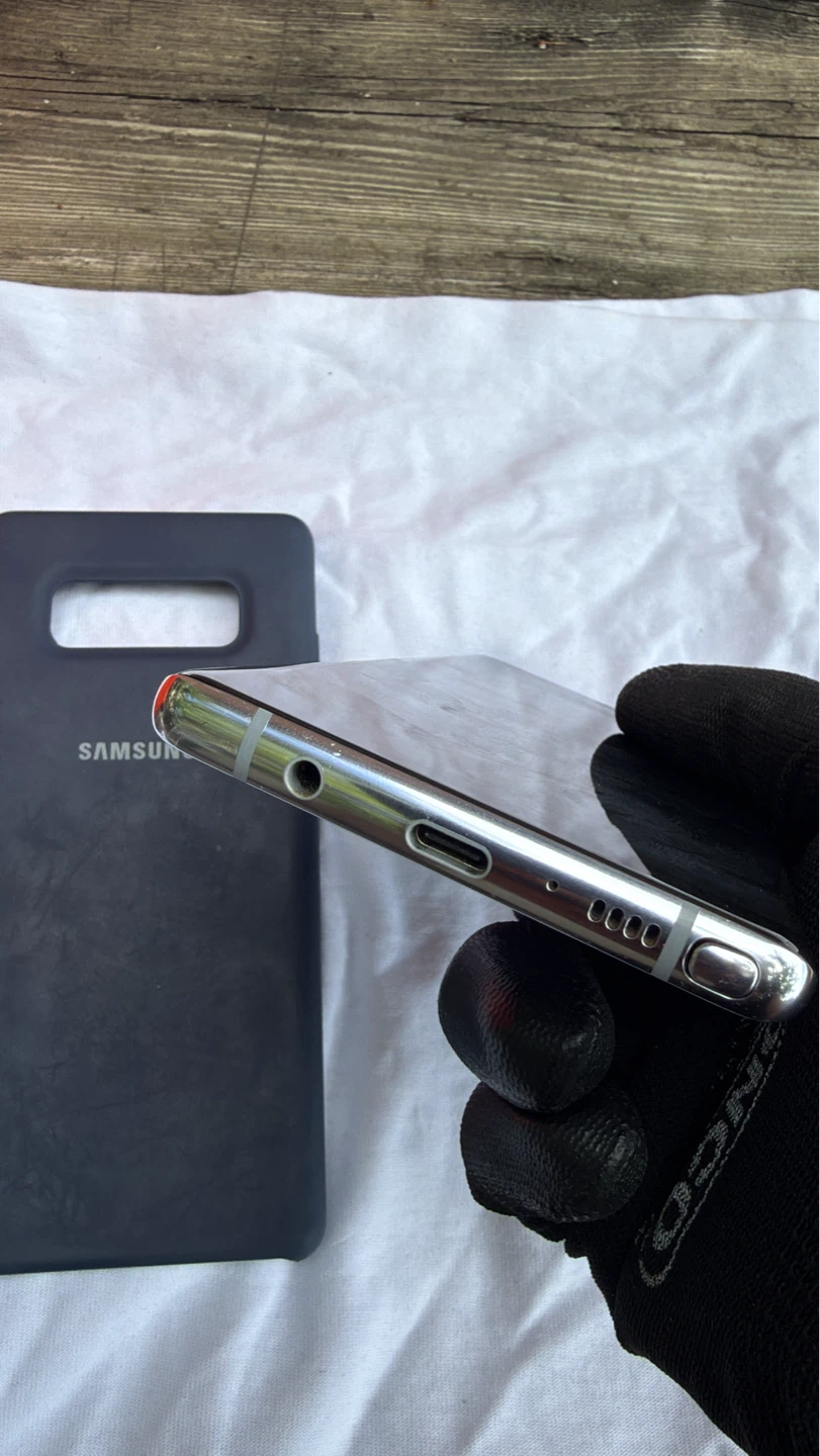 Samsung Galaxy Note 8 - photo 2