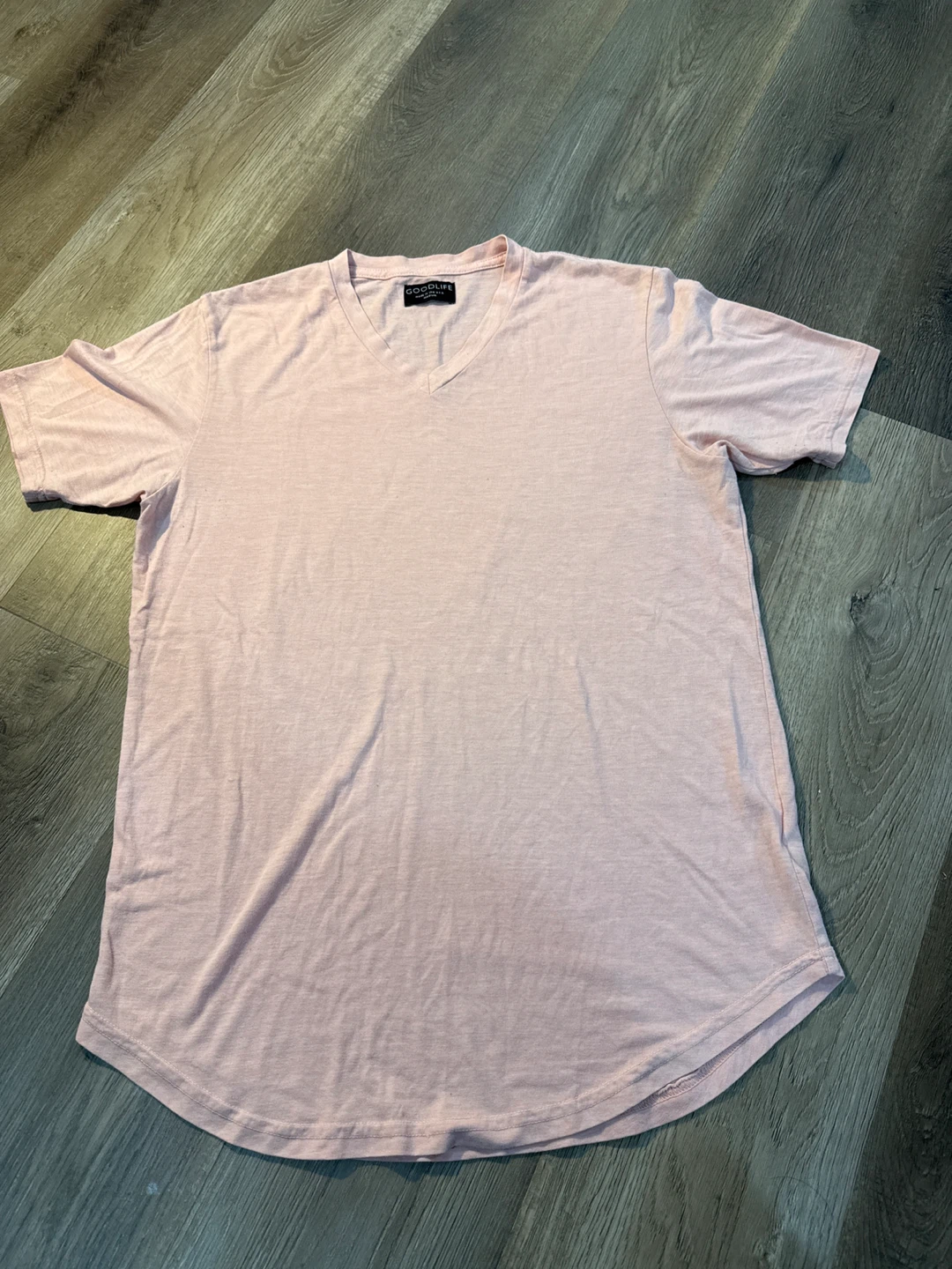 GOODLIFE V-Neck T-Shirt - Medium - Pink