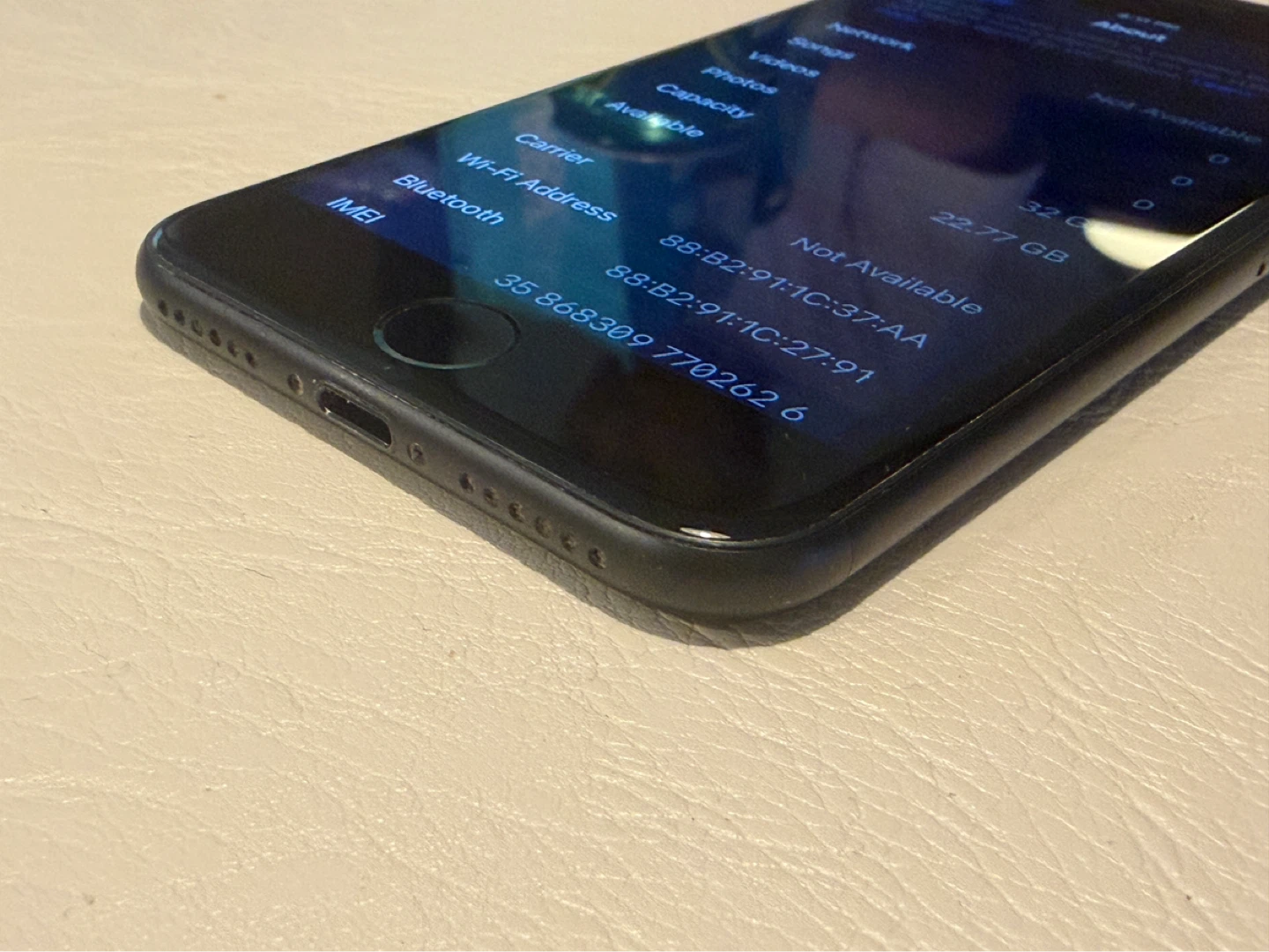 Unlocked iPhone 7 32GB Black - photo 4