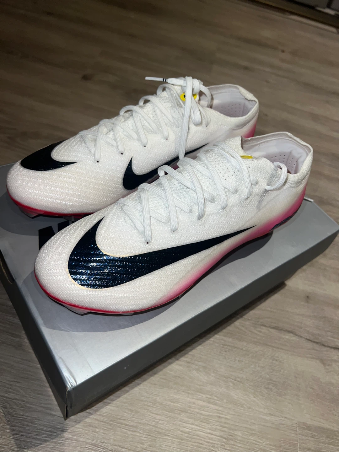 Nike Mercurial Vapor 15 Elite FG Soccer Cleats - photo 4
