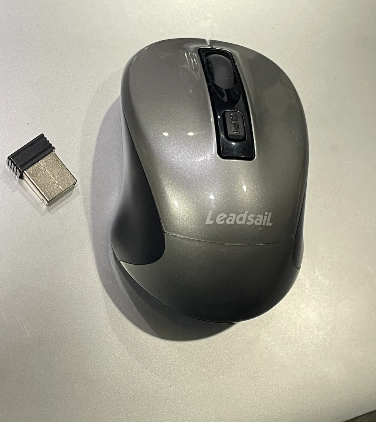 Wireless Mouse with USB Dongle