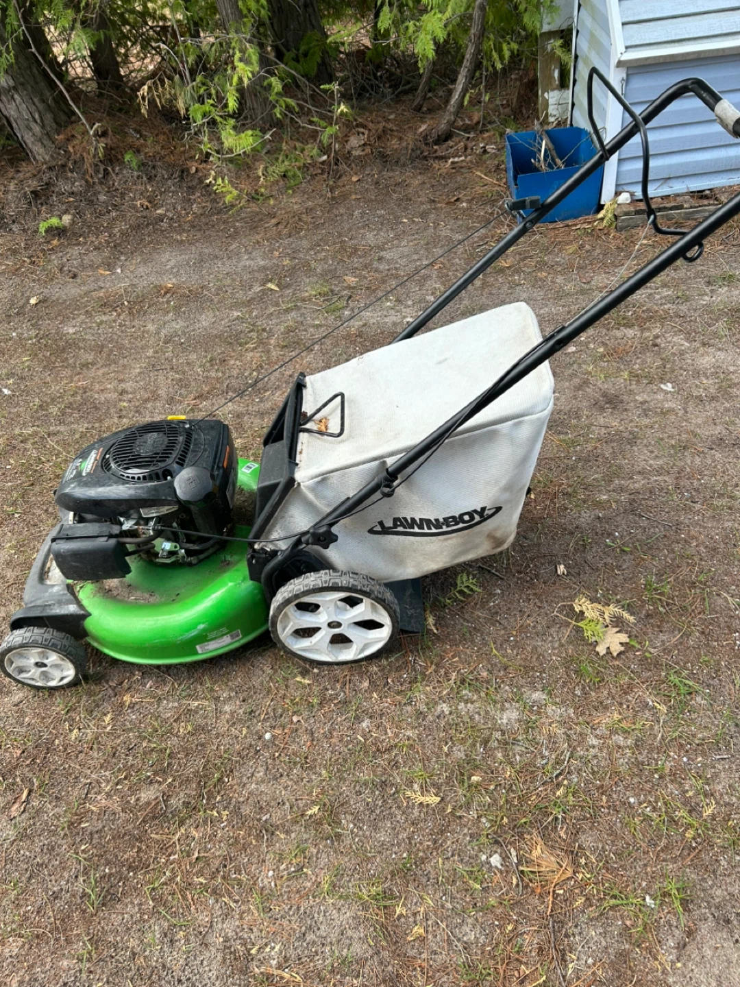 LawnBoy 6.5 HP 149cc Gas Lawn Mower - photo 3