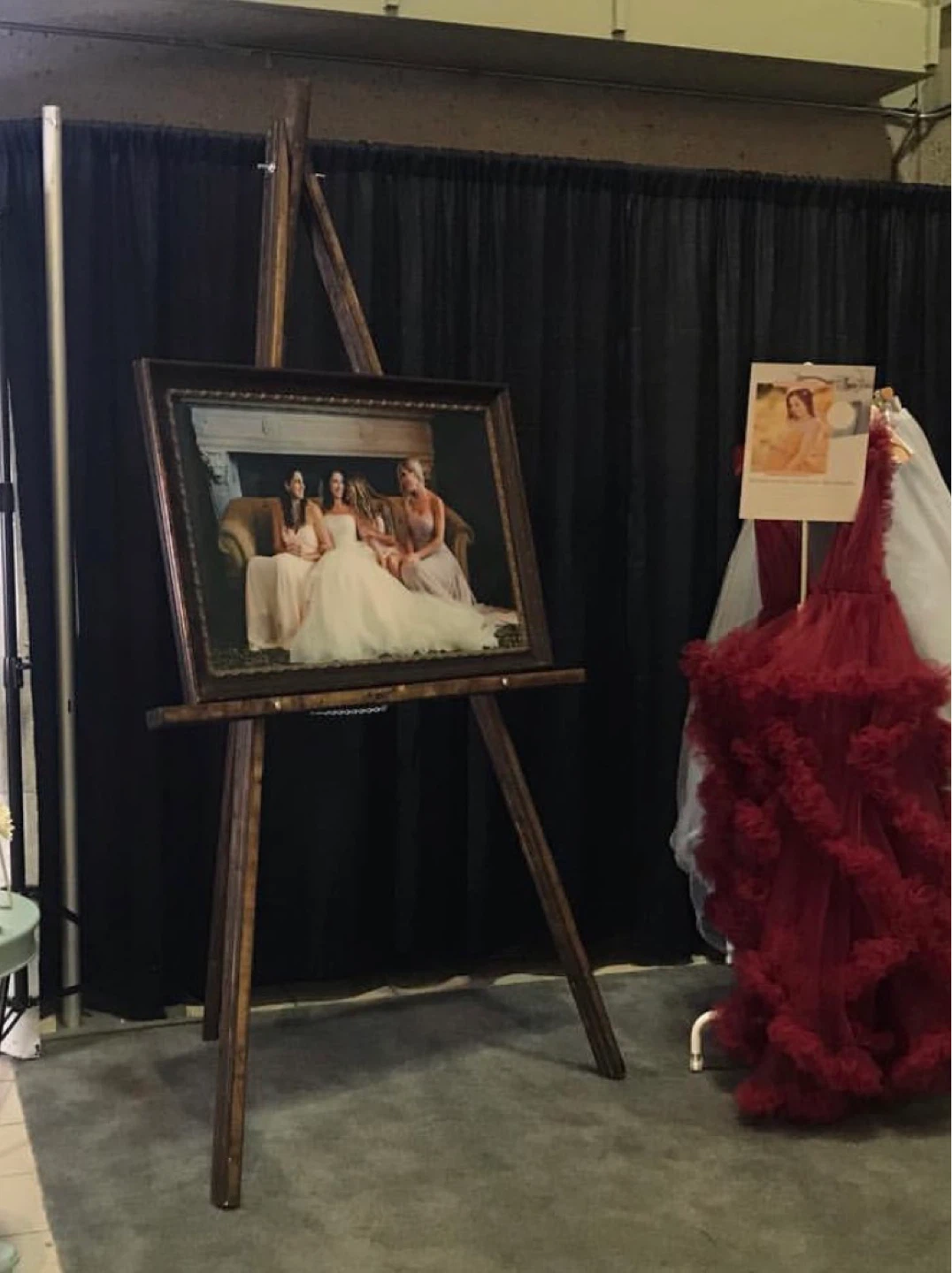 Portrait Easel wedding  x2