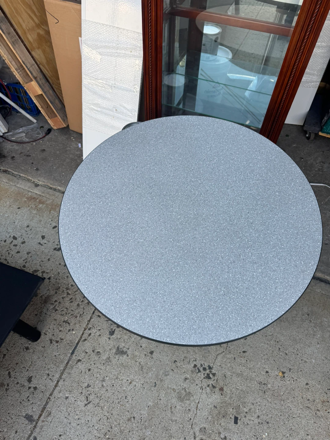 36” Round Bistro Table - photo 3