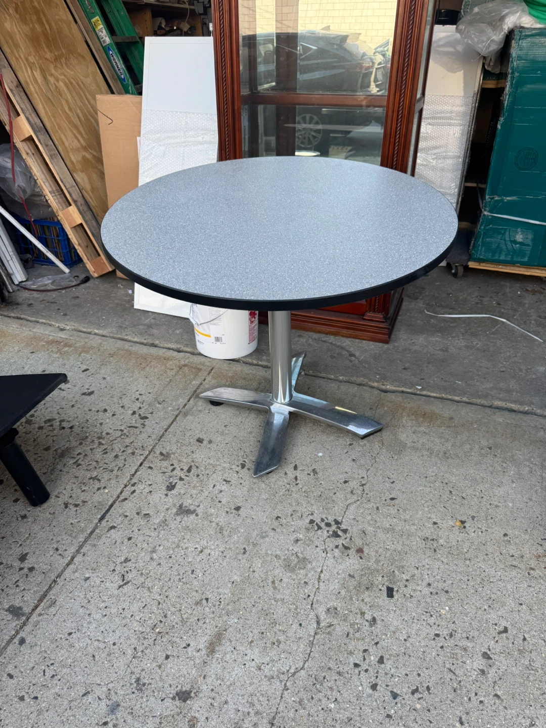 36” Round Bistro Table - photo 2