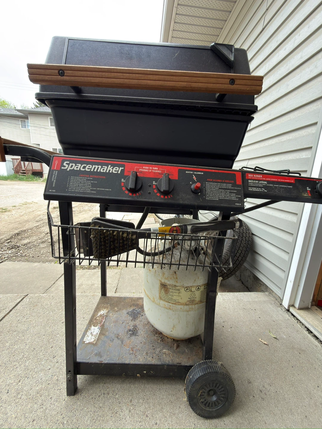 Spacemaker Propane BBQ Grill - photo 3
