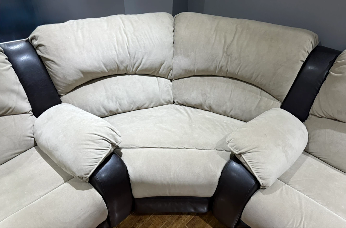 Sectional Recliner Couch with Cup Holders - photo 2