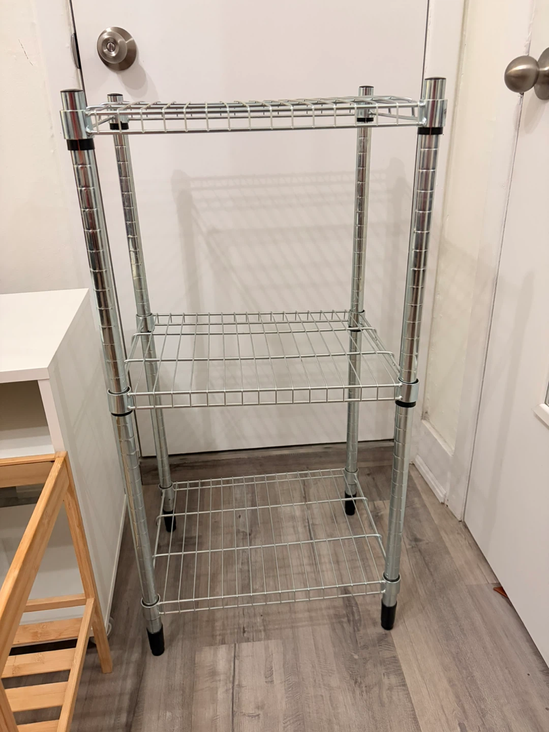3 small tables/storage units + touch lamp - photo 3