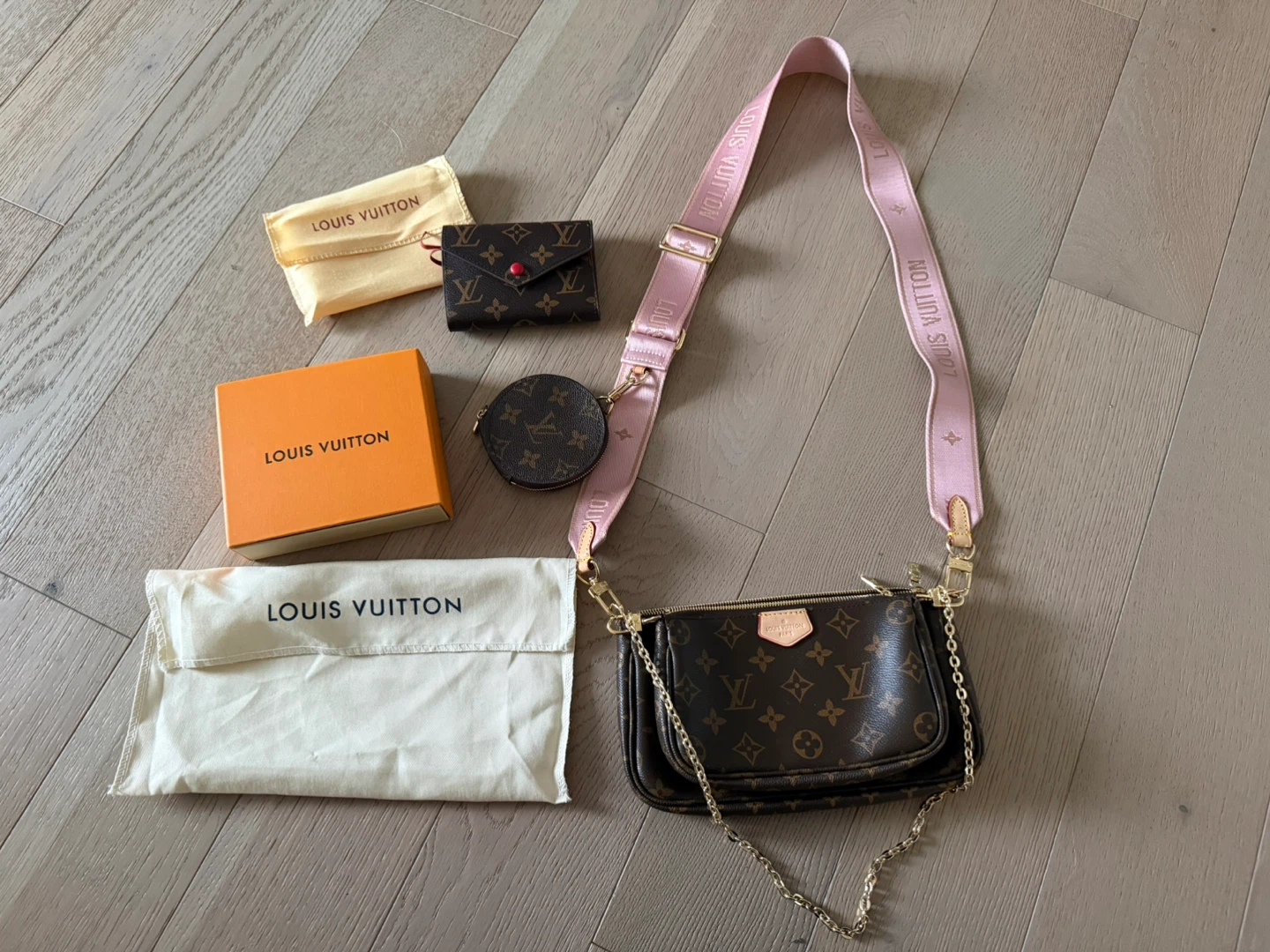 NEW - Purse & Wallet Set
