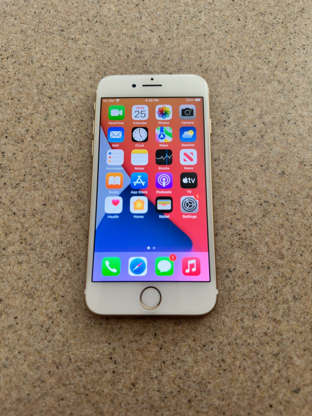 Apple iPhone 7 Gold 32GB unlocked - photo 4