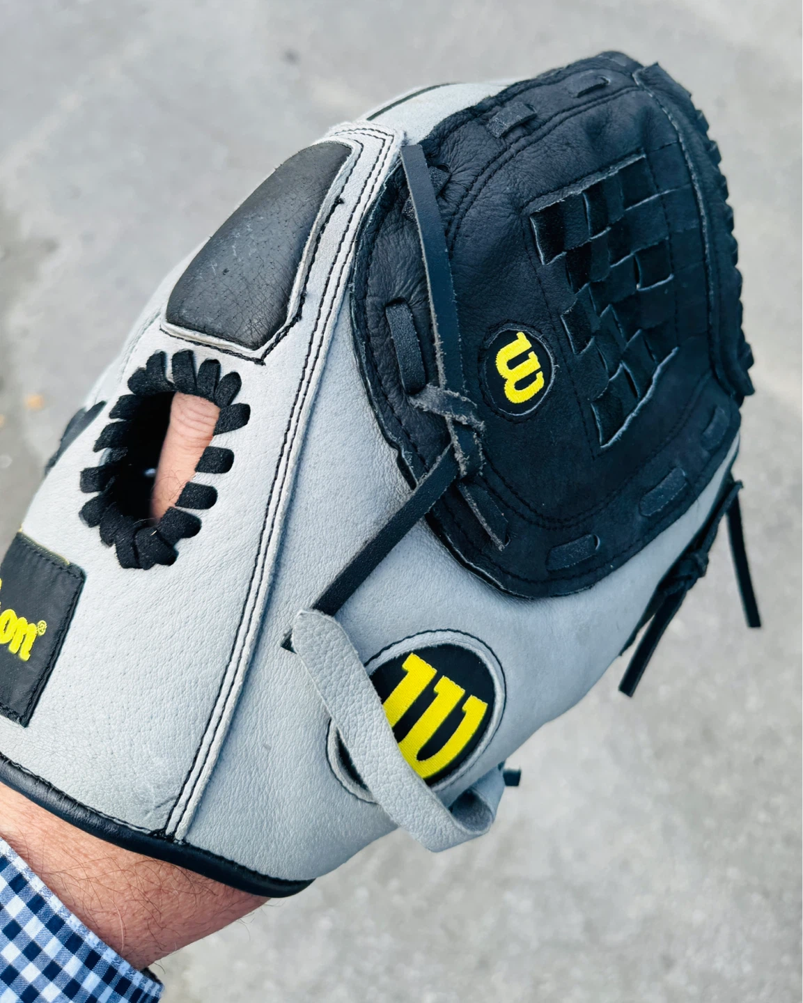 Wilson Baseball Glove 12.5” size