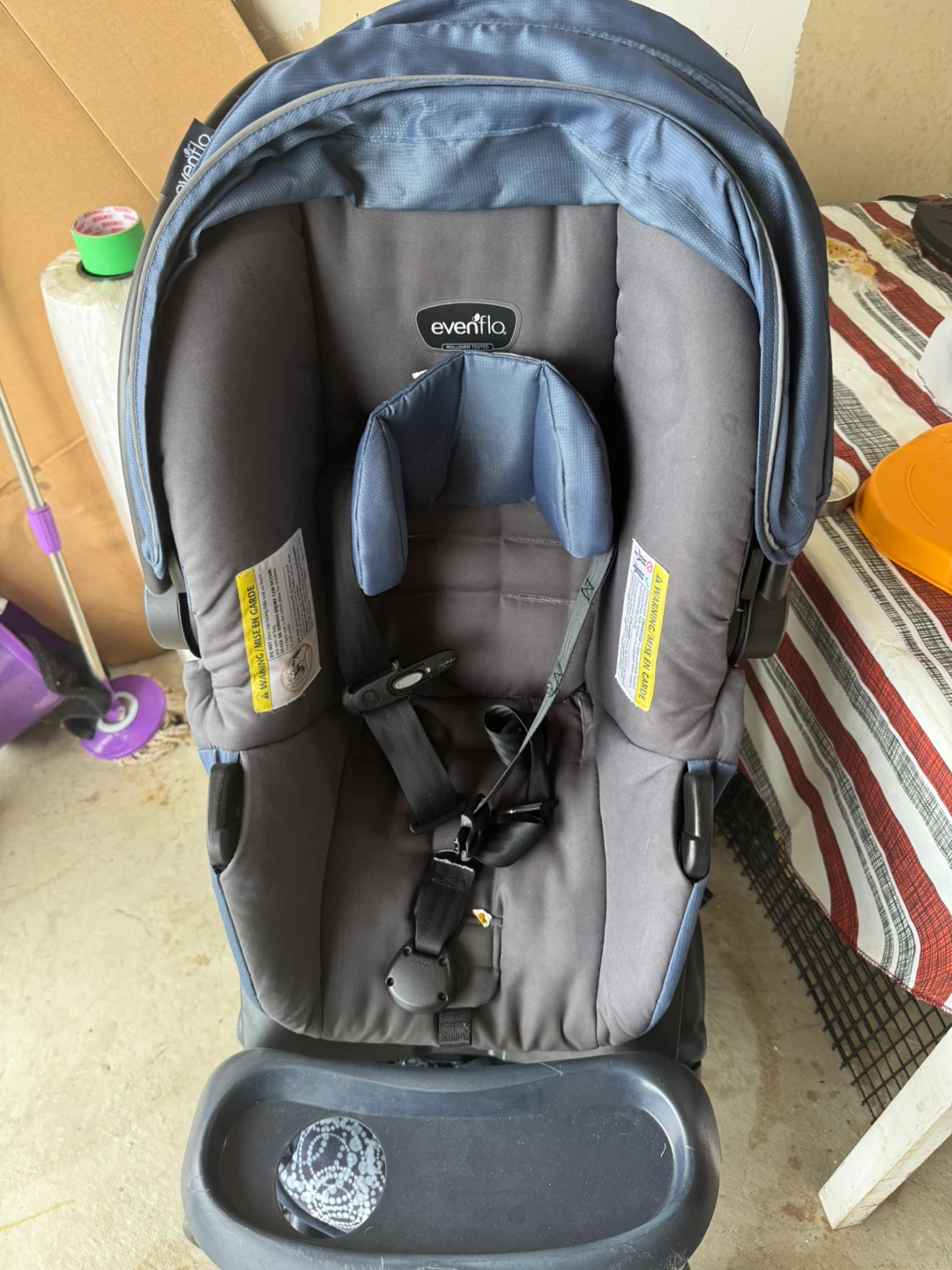 Evenflo Stroller with car seat - photo 4