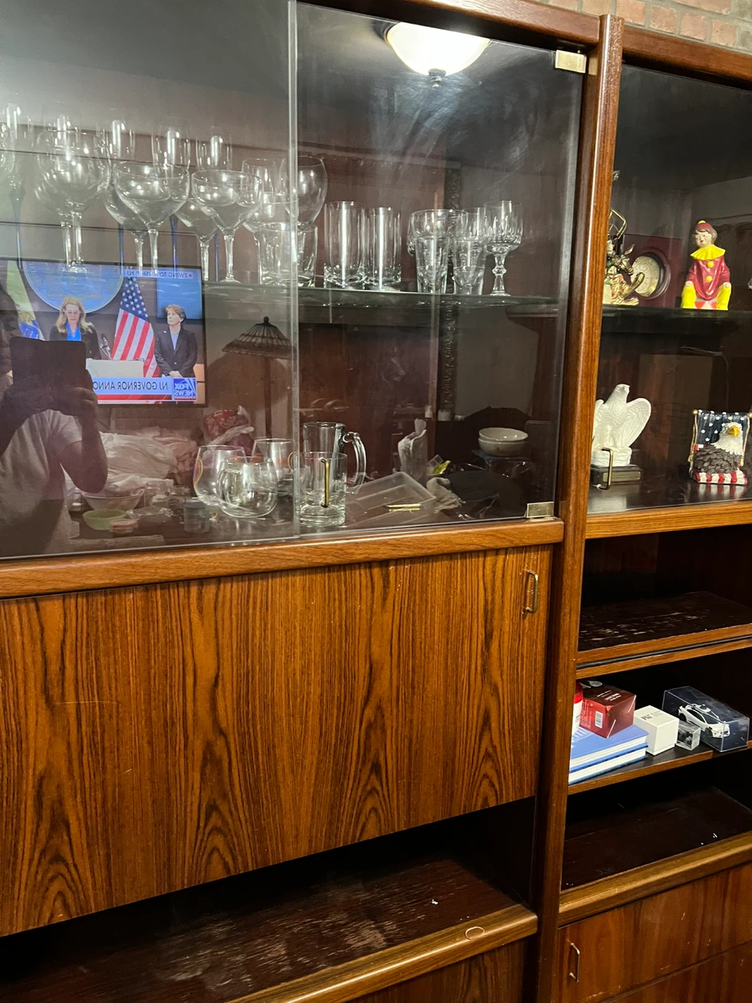 Maurice villency wall unit  with Glass Doors - photo 4