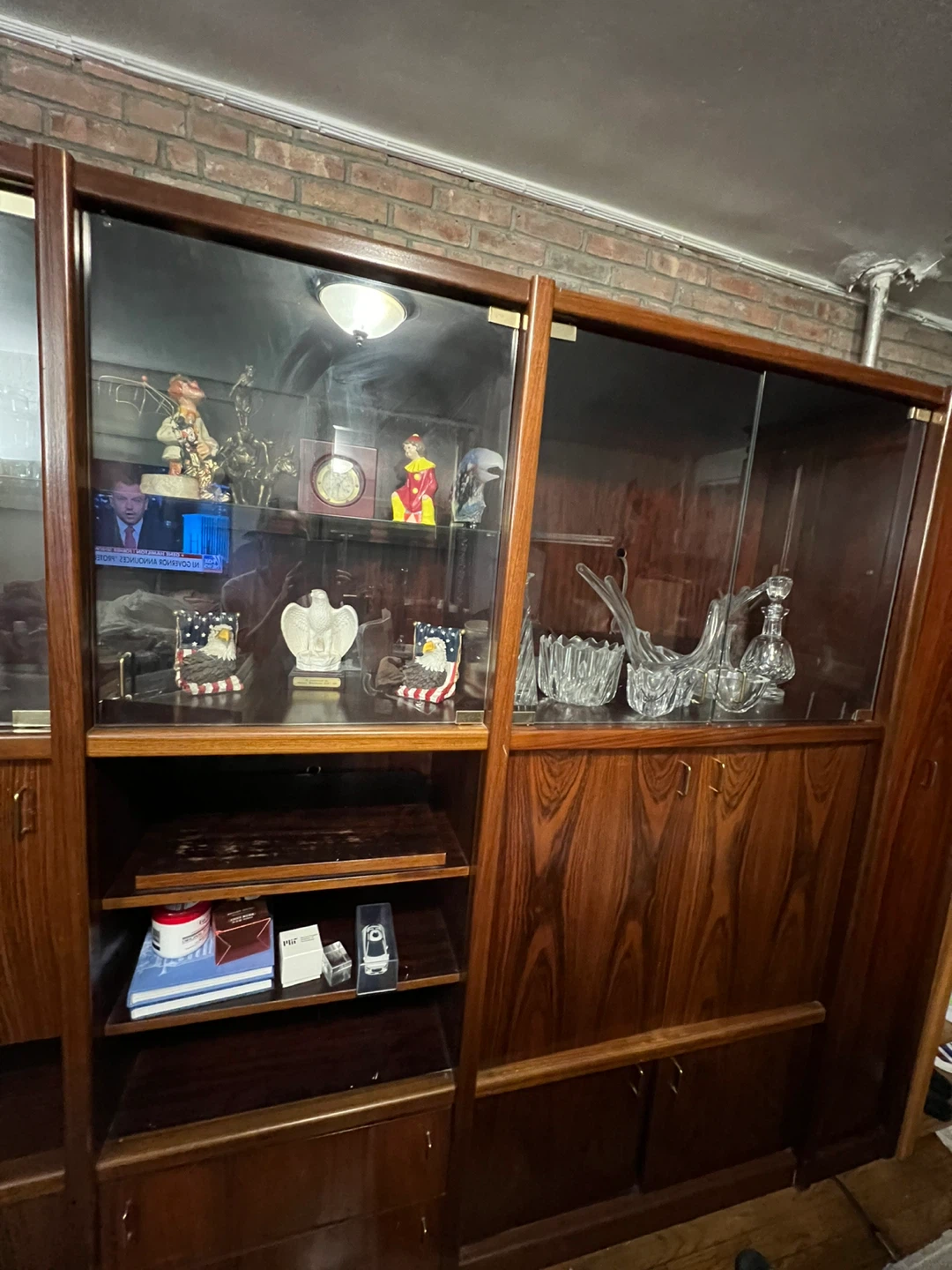 Maurice villency wall unit  with Glass Doors - photo 3
