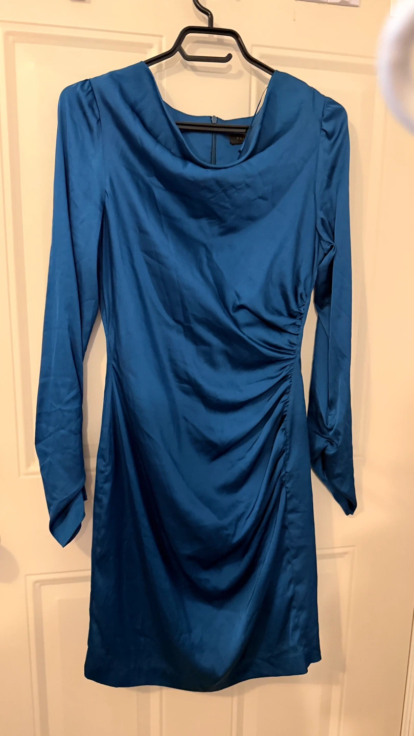 Teal Ruched Dress. size S