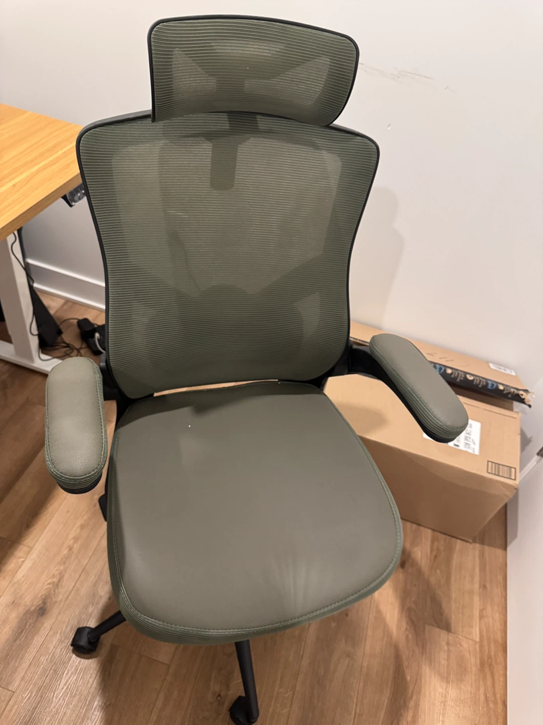 CYKOV Ergonomic Office Chair - photo 3