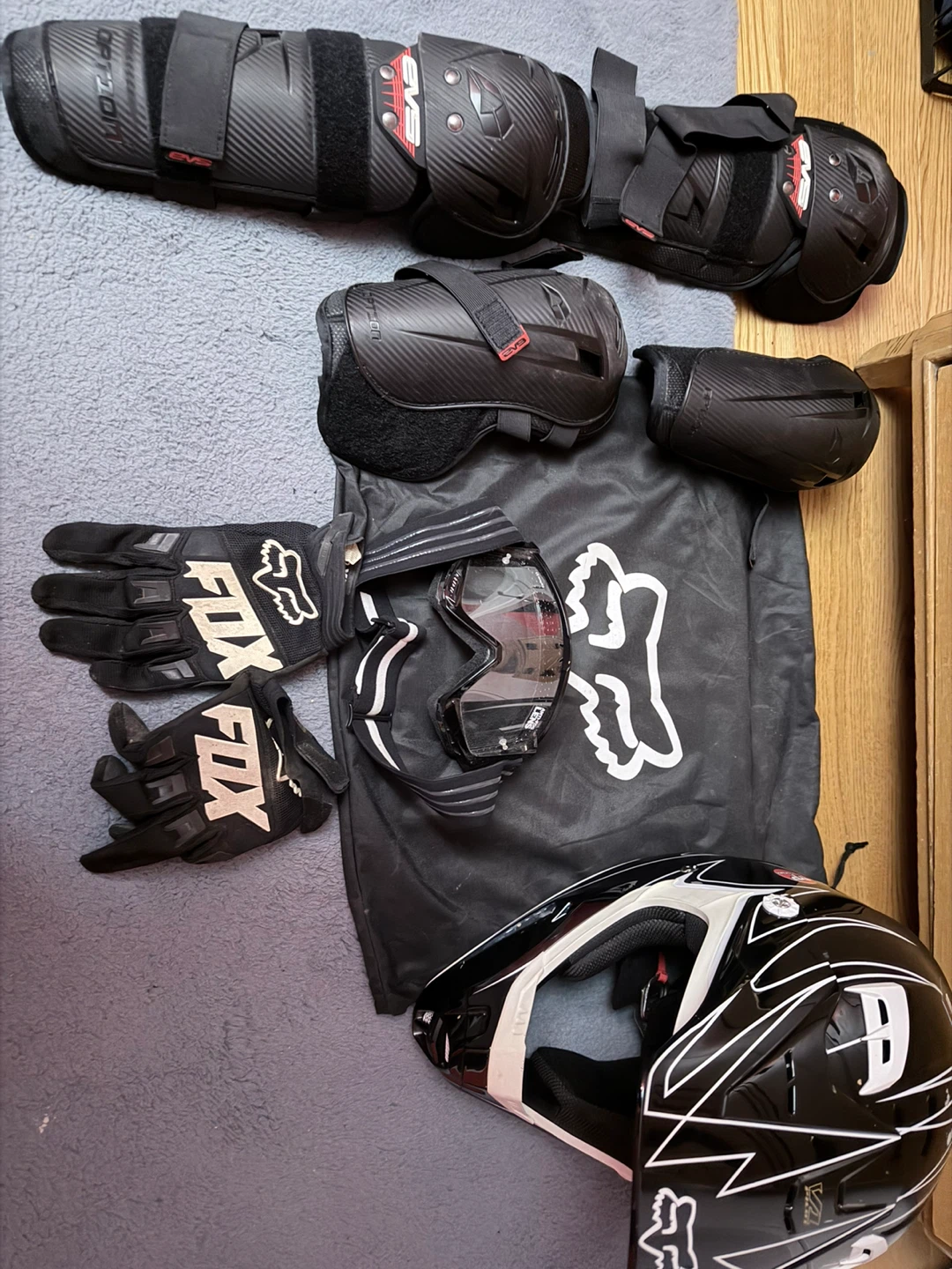 Fox Racing Motocross Helmet, Goggles, and Gloves Set