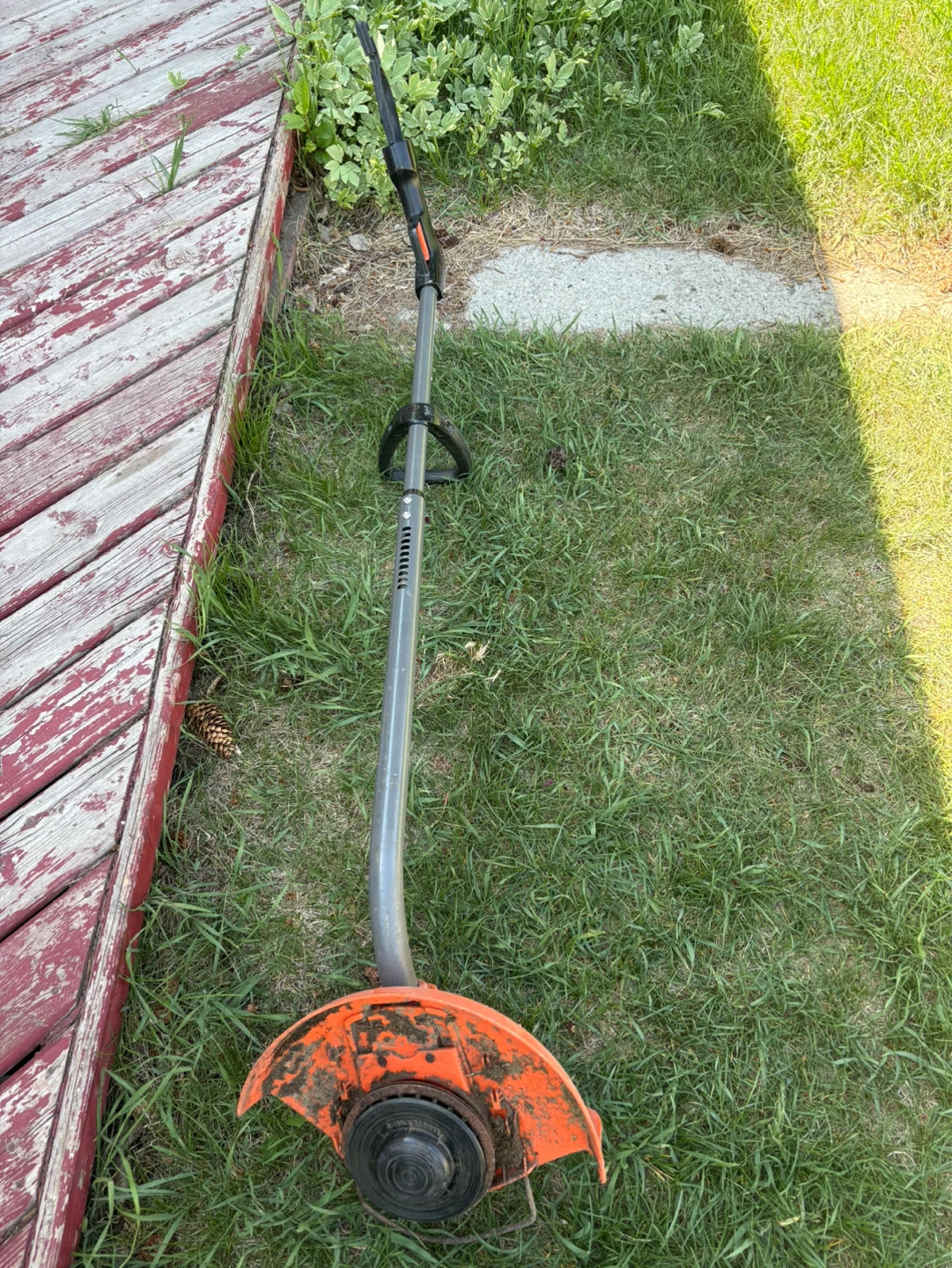Black & Decker Electric String Trimmer - photo 4