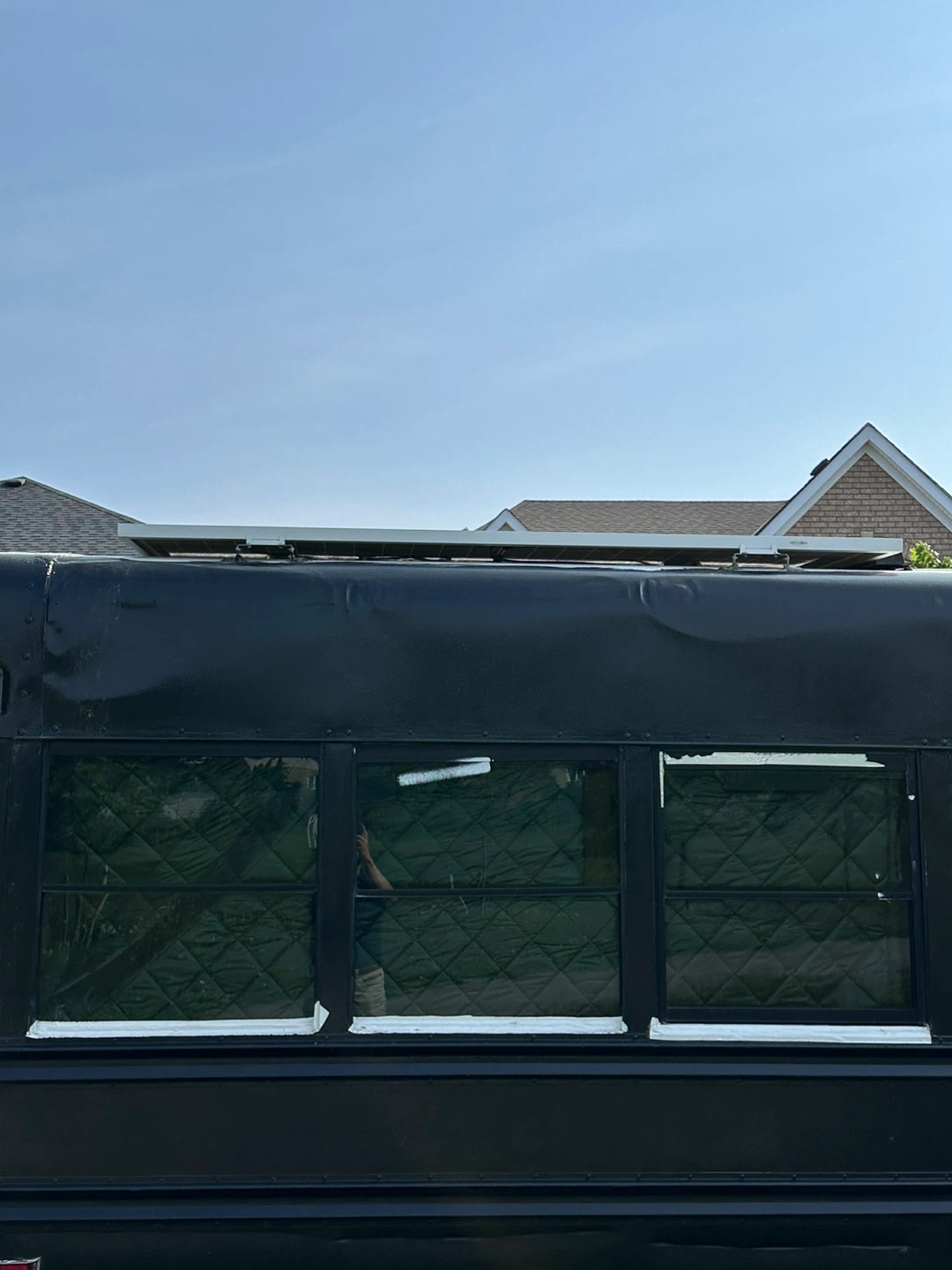 Black Ford 2008 E-450 Bus Conversion - photo 4