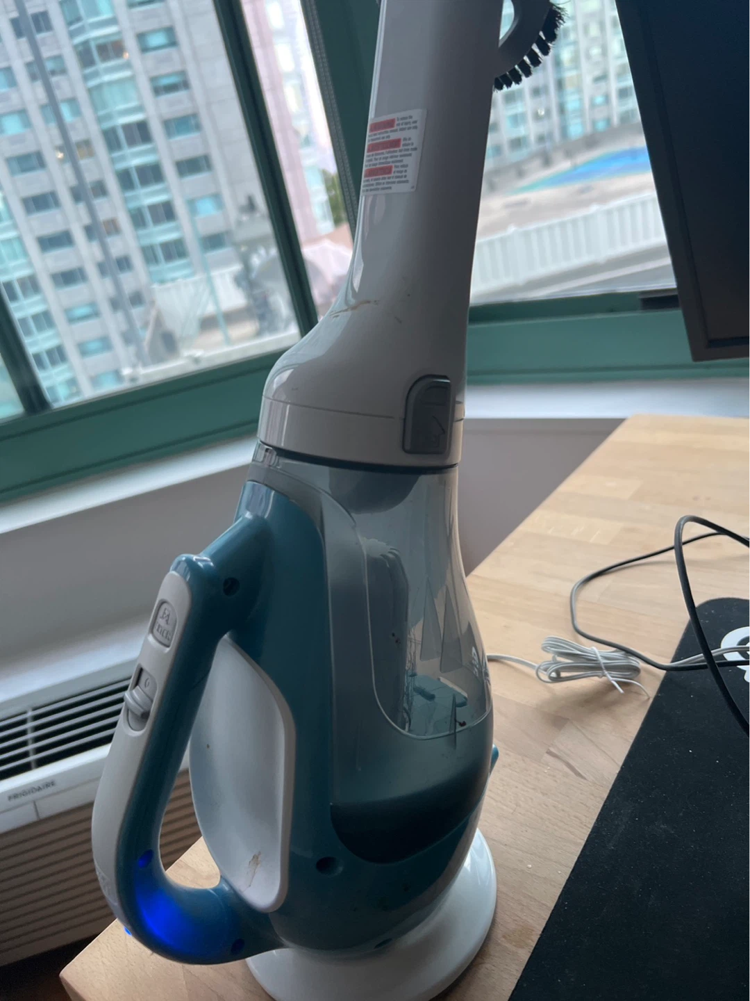 Vacuum - photo 2