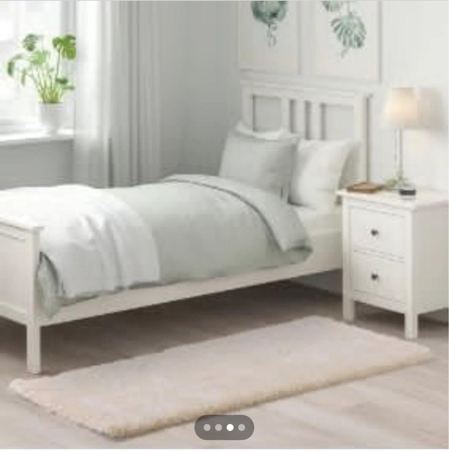 1xIKEA White Plush Rug - photo 5