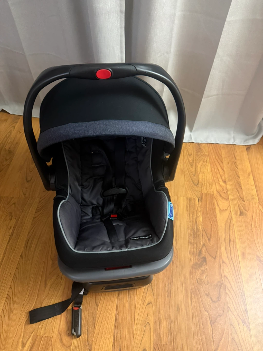 Graco SnugRide 35 Infant Car Seat - photo 2