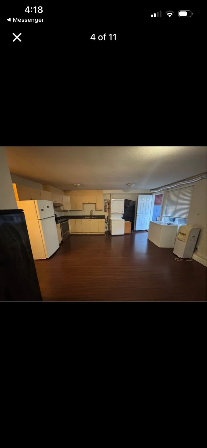 private bedroom with shared bathroom available for rent - photo 3