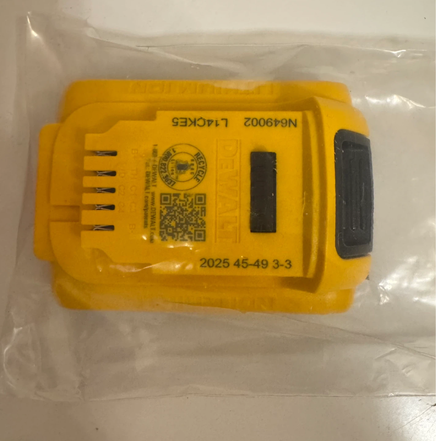 Brand New DEWALT 20V MAX 2.0 Ah Lithium Ion Battery - photo 2