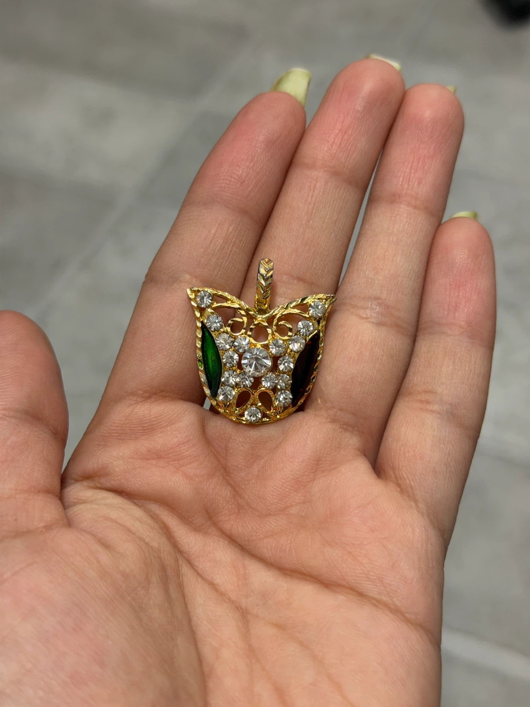 Gold tone pendant with clear and green stones - photo 4
