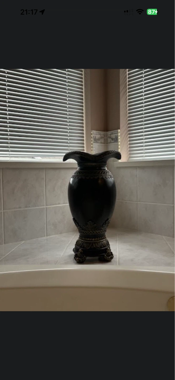 Decorative Black Vase - photo 2