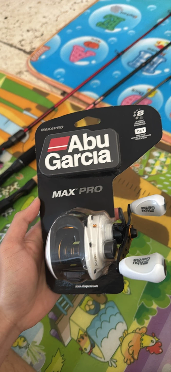 Fishing reel and rods please read description - photo 5