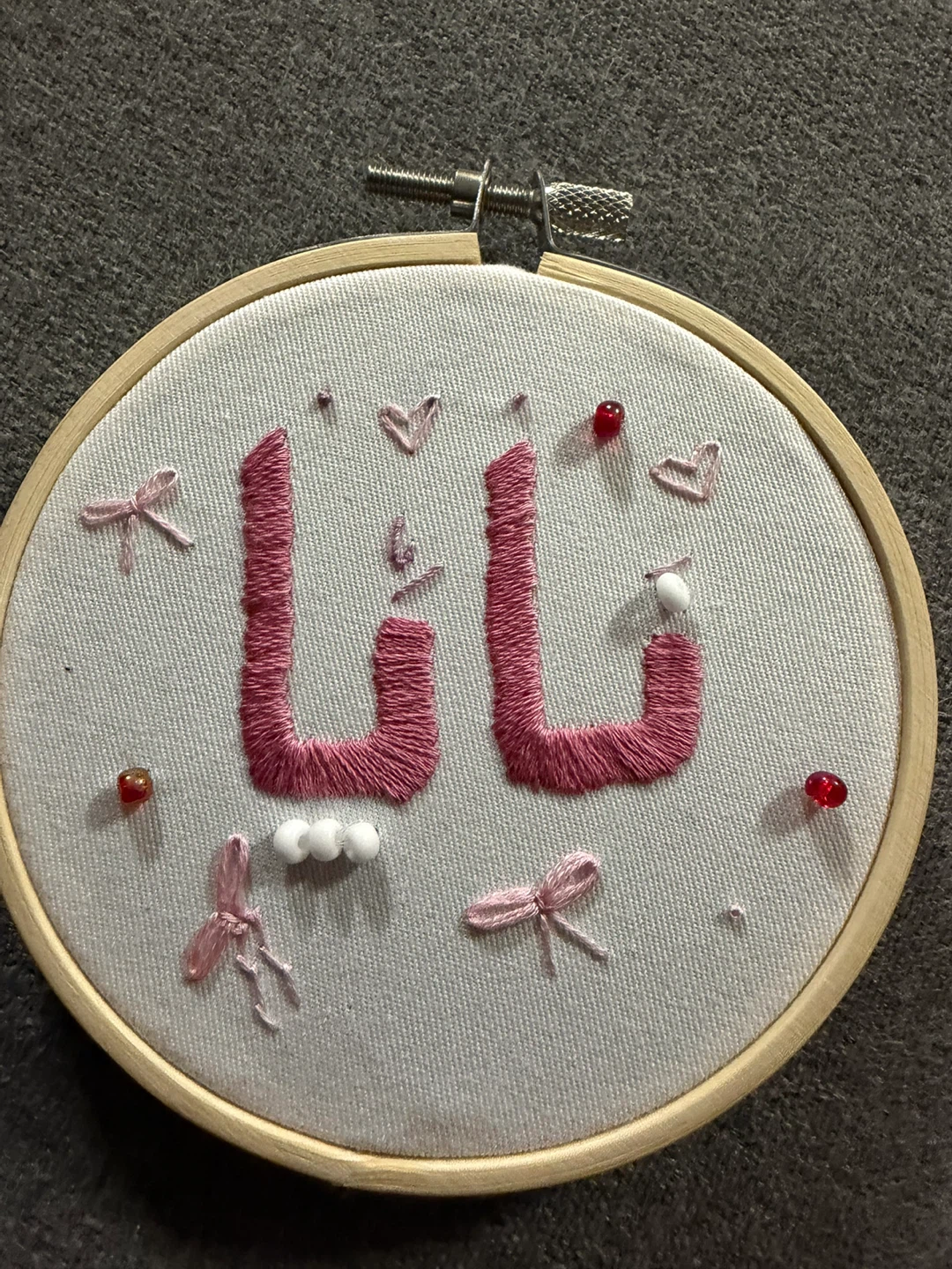 Hand-Embroidered "Naya" Hoop Art with Beads and Bows - photo 4