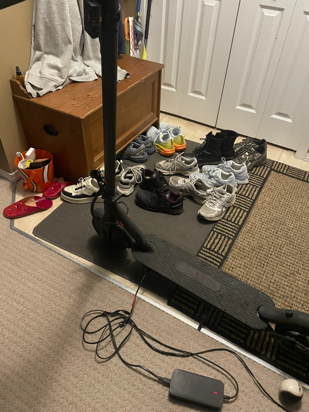 Electric Scooter with Charger - photo 3