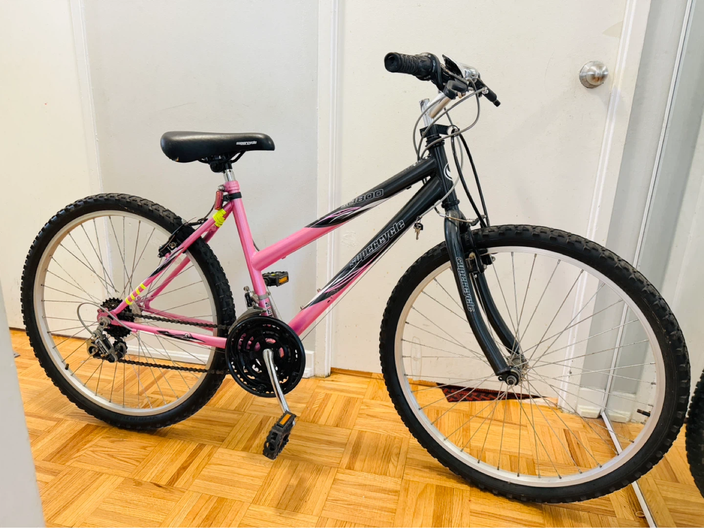 Supercycle 800 Mountain Bike - Pink