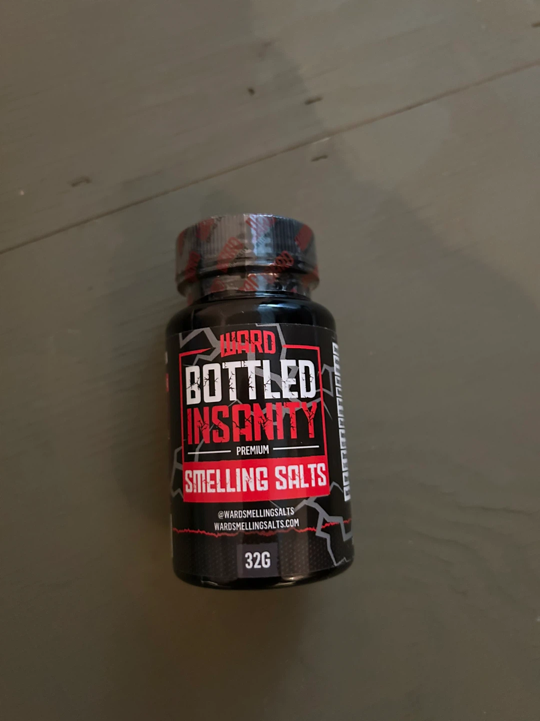 Ward Bottled Insanity Premium Smelling Salts 32G